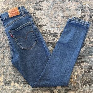Levi's Classic Indigo Jeans